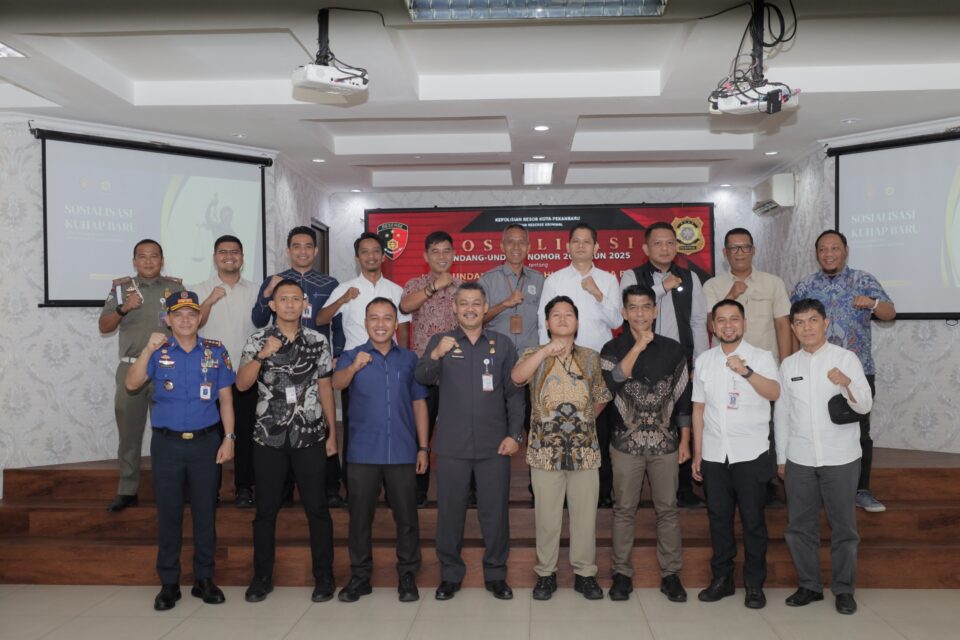 SAT RESKRIM POLRESTA PEKANBARU GELAR SOSIALISASI KUHAP DAN KOORDINASI PENGAWASAN PPNS KOTA PEKANBARU